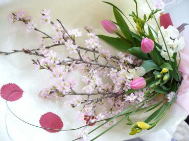 今日の花束のゆくえ♪笑｜「フラワーショップ　すなた」　（大分県宇佐市の花キューピット加盟店 花屋）のブログ