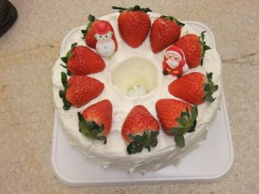 クリスマスケーキいただきました。｜「フラワーショップ　すなた」　（大分県宇佐市の花キューピット加盟店 花屋）のブログ